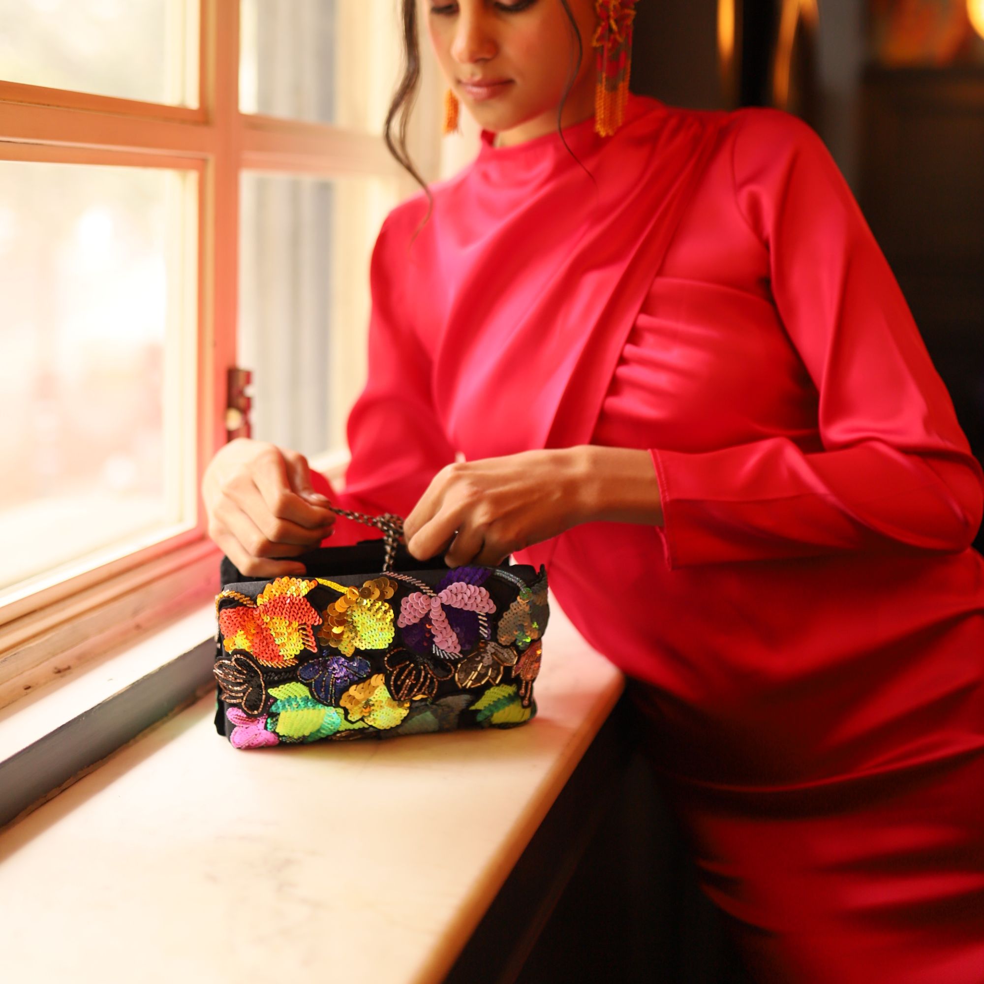 Neon Aurelia Clutch