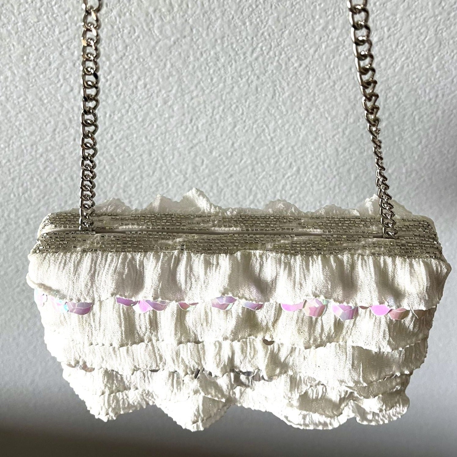 White Clutch Sample